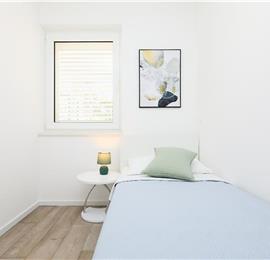 2 bedroom apartment in Lapad, Dubrovnik, sleeps 3